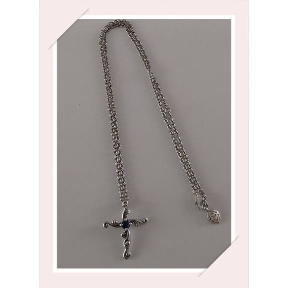 American West Silver Cross Necklace - Picture 2 of 4